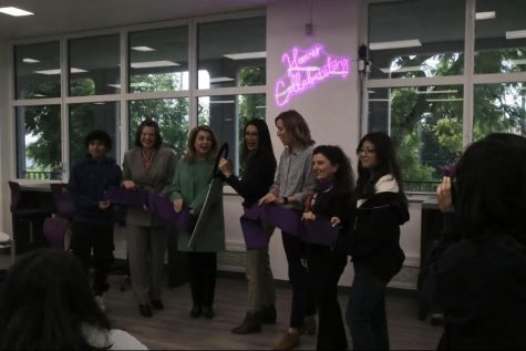 Hoover Opens Collaboratory Room