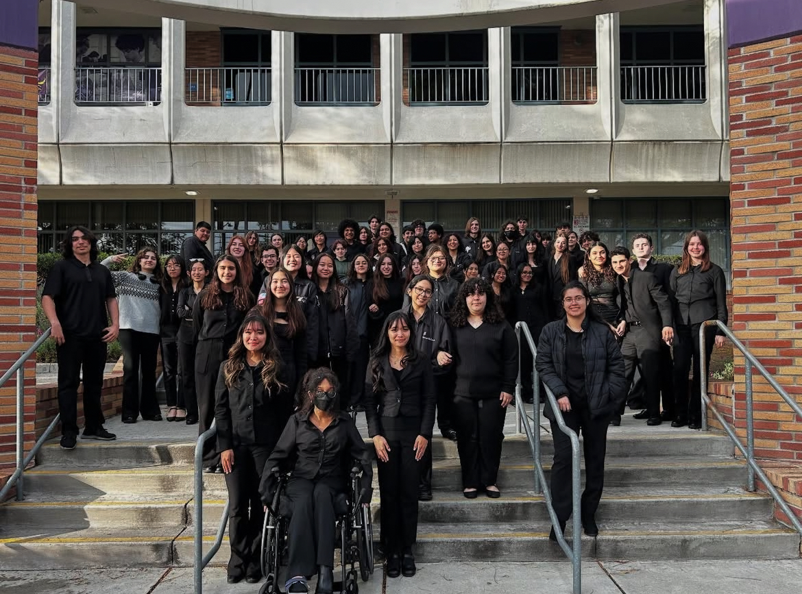 The Principles Own Concert Band and Hoover String Orchestra after the SCSBOA Music Festival in front of Hoover.