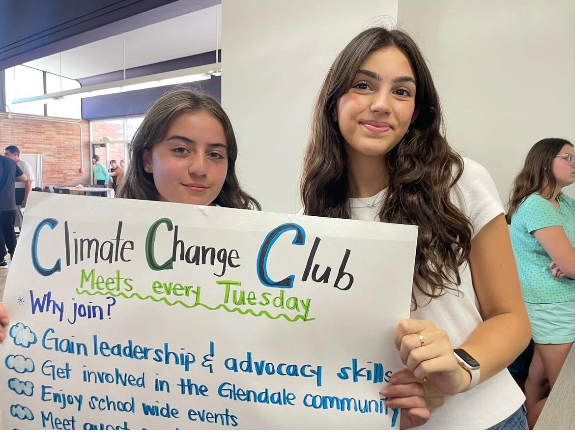 Co-Presidents, Mary Ghazaryan and Melania Yapundjian at Club Rush