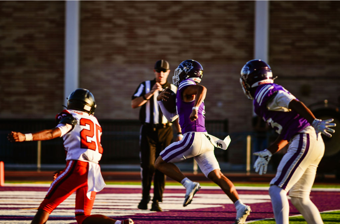 Hoover edges Verdugo Hills, 22-20