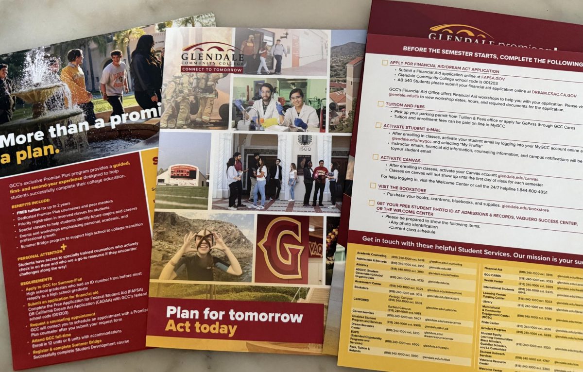 GCC Experts Lead Hoover’s FAFSA Information Night